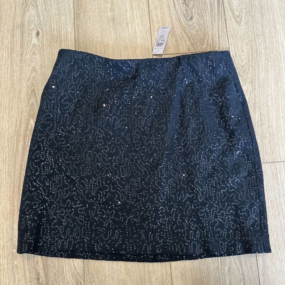 Ann Taylor Wool Blend Black Sequins Skirt Size 12P‎ NWT Pockets